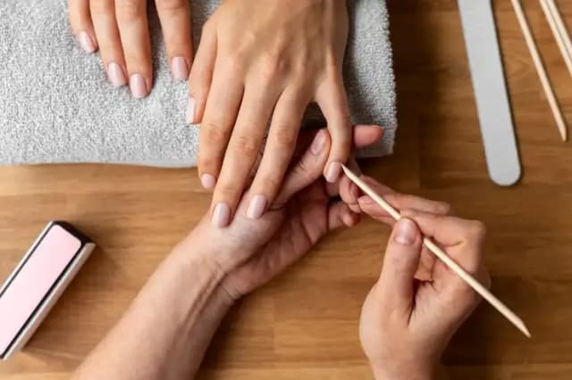 Kurs stylizacji paznokci w Jeleniej Górze – znajdź idealne szkolenie dla siebie Kurs stylizacji paznokci w Jeleniej Górze – znajdź idealne szkolenie dla siebie