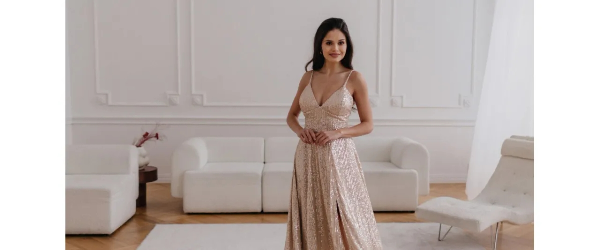 Czy sukienki z cekinami są modne? Odkryj ich niesamowity urok