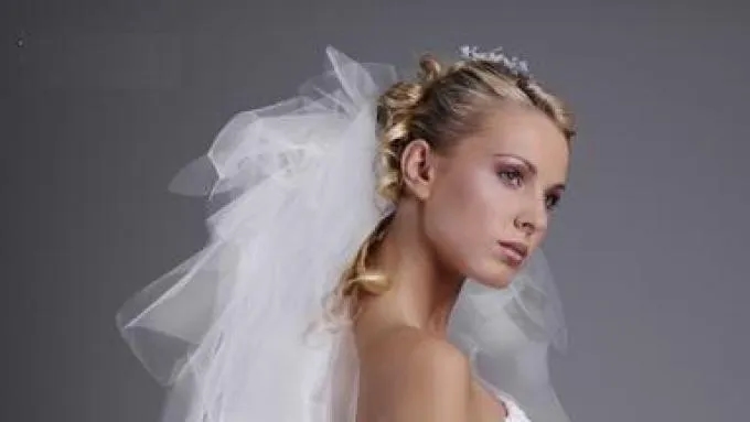 Welon kogut do jakiej sukni? Najlepsze połączenia dla Twojego stylu